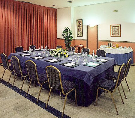 Occidental Gran Capitan Hotel Cordoba Exterior photo